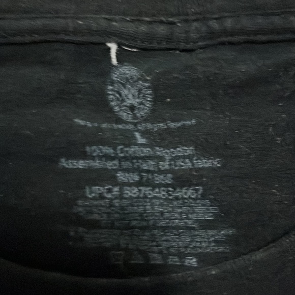 black and white wwe shirt - Picture 4 of 4